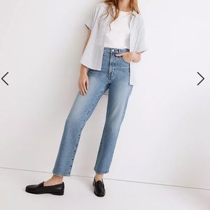 The Perfect Vintage Straight Jean in Montville Wash size 24 (fit up to size 26)